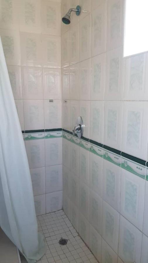 Carlcyn Homestay Gaborone Ngoại thất bức ảnh